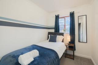 Spacious 5 rooms 6 beds in Banbury with Free Parking - Banbury - 6