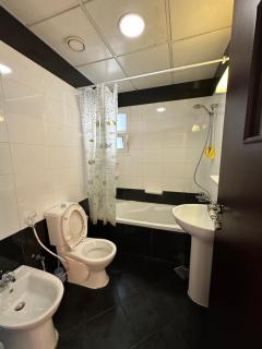 Master Bed Room Shared Apartment Flat 1301 - 5