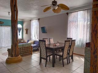 House of colors / Casa de los colores - Mahahual - 4