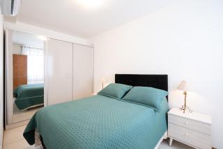 Apto em Barra Velha 340m da PRAIA com SACADA com CHURRASQUEIRA, AR CONDICIONADO WI-FI, PISCINA, PORTARIA 24h, ACADEMIA MINI MERCADO e vaga de GARAGEM - 9