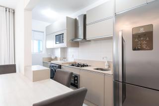Apto em Barra Velha 340m da PRAIA com SACADA com CHURRASQUEIRA, AR CONDICIONADO WI-FI, PISCINA, PORTARIA 24h, ACADEMIA MINI MERCADO e vaga de GARAGEM - Barra Velha - 5