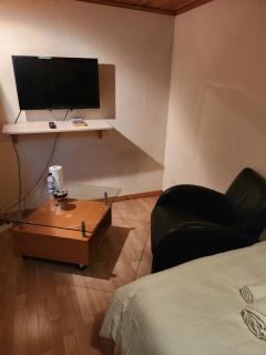 Room At The Backyard In A Family House & Room Inside A Family House - - 1