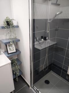 Proche Avignon centre, jardin & climatisation 4pers - Avignone - 2