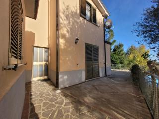 Affacciati sul mare - 1