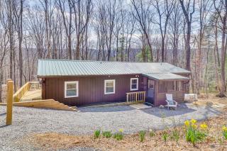 Bright Family Cabin in Lost City with Expansive Deck - Lost City - 9
