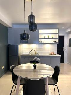 CRIB 217 SUBIC BAY - Mediterranean Condo with Unlimited Massage - Olongapo - 2
