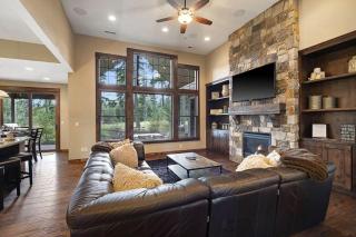Suncadia 3 Bedroom Home with Hot Tub and Firepit + Golf Course Views - Cle Elum - 8
