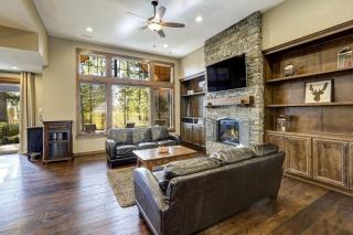 Suncadia 3 Bedroom Home Perfect for Hosting + Golf Course Views - Cle Elum - 2
