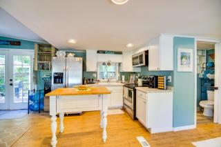 Cozy Fort Pierce Cottage on Farm Animal Rescue! - Fort Pierce - 4