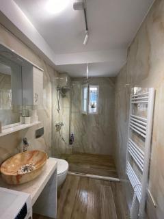 Midnight Apartments - Tirana - 4