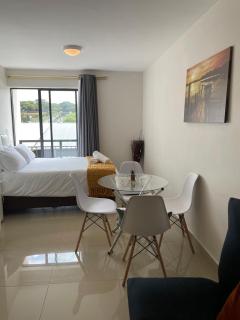 Durban uMhlanga, free parking, Fast Wifi, 5 min walk to gateway, 5 min drive to ocean mall with pool - Durban - 6