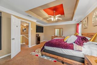Lovely Big House with an office in Atlanta, Close to the Airport by Deity Villas - Atlanta - 2