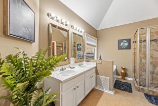 Lovely Big House with an office in Atlanta, Close to the Airport by Deity Villas - Atlanta - 1