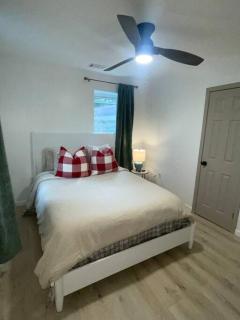Modern 4 bedroom luxury bungalow in heart of ATL - Atlanta - 7