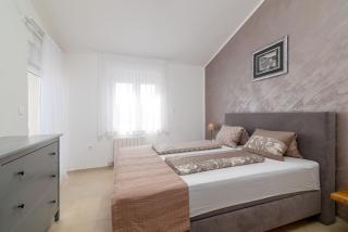 Family friendly house with a swimming pool Gajana, Fazana - 22578 - Mednjan - 1