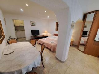 Apartments with a parking space Draga Bascanska, Krk - 22861 - Draga Bašćanska - 5
