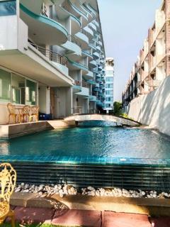 The Beach Bangsaen Condo 327/30 - Ban Bang Saen (1) - 4