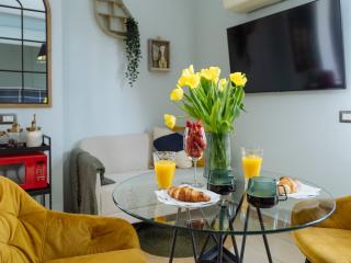 Quiet studio with terrace view - 4