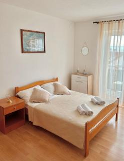 Apartmani Mara - Bol - 6