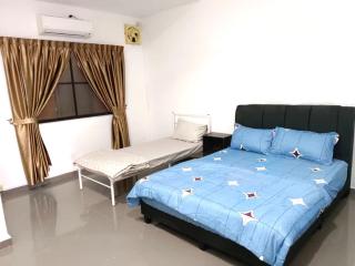 OUR FAMILY HomeStay@ Mentakab - Mentekab - 2
