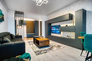Stylish Hideaway Near City Center - Bucharest - 1