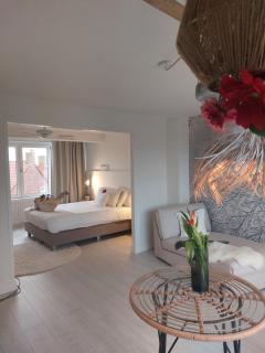 Rembrandts beach view - 0