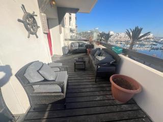 Spacieux appartement vue marina - 2