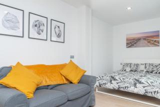 Ligthbooking A 20m playa de las Canteras 18 - Las Palmas - 5