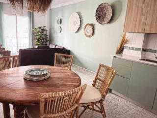 Seagrass - Sanctuary in vibrant Old Town Spain - 2