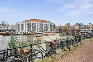 Amstel Houseboat studio right across the Opera - 8