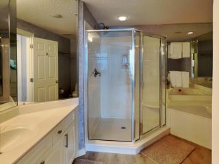 The Pearl Of Navarre 206 - 3