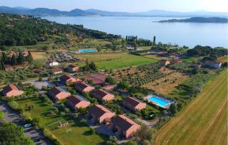 Lovely Apartment In San Feliciano - San Feliciano - 0