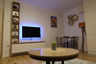 Modern & Cozy Apartment - Pristina - 9