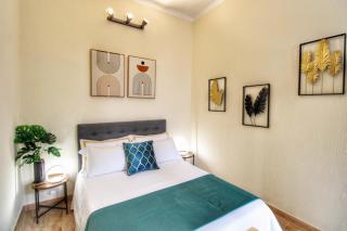 Lovely 2 Bedroom apartment by YourHost - 8