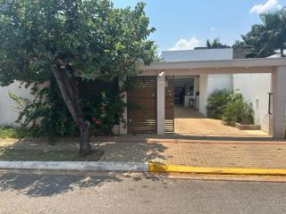 Piscina, Hidro, churrasqueira em casa, ambas privativas - Reserva 2 quartos com ar, 2 banheiros, sala,cozinha e pátio privativos, para moradia memorável ou evento, acesse descontão por duração! - Sorriso - 3
