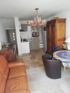 Belle maison de village entièrement climatisée - Vias - 7
