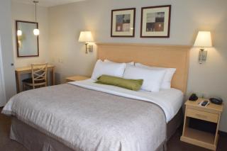Candlewood Suites Houston The Woodlands by IHG - 3