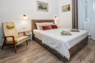 City center Secession charm near National Theatre - 3