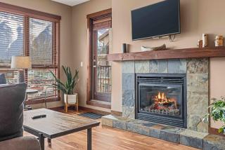 Best Views of Canmore - 2Bed 2Bath - 4