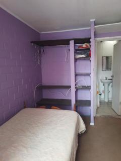 Pieza individual con baño privado en sector Puertas del mar - 1