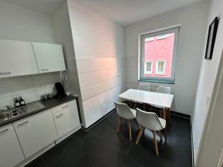 Zentrale 3Zimmer Wohnung mit Stellplatz - Heilbronn - 1