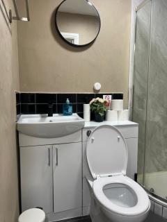 Guest & Rest Hotel - Londra - 9