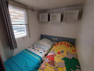 Mobil home à louer dans camping des cigales le muy 5 étoiles - Le Muy - 3