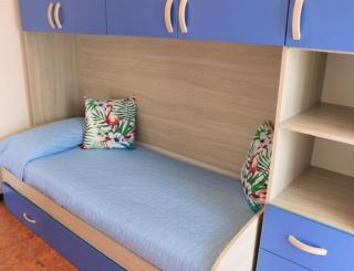 Colorful flat with sea view - 1