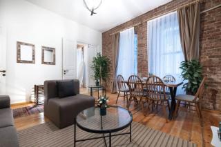 Spacious Rustic 2 Br Few Steps From Galata Tower - Istanbul - 6
