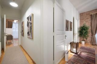 Spacious Rustic 2 Br Few Steps From Galata Tower - 1