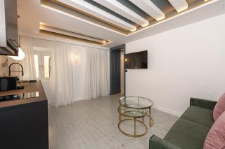Kantoni Luxury Suites - Città di Corfù - 6