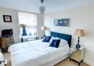Kittiwake-Top Floor Sea View Apartment Two Bedrooms - 5