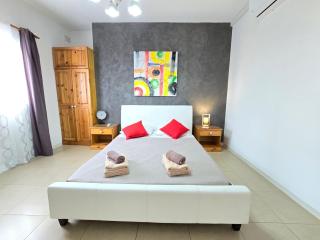 Central & Bright Apartment Free Wi-Fi - St Paul's Bay - 7