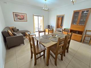 Central & Bright Apartment Free Wi-Fi - St Paul's Bay - 0